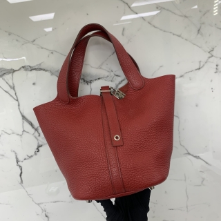 HERMES BAG PICOTIN 18 PM NO KEY □R STAMP SHW RED