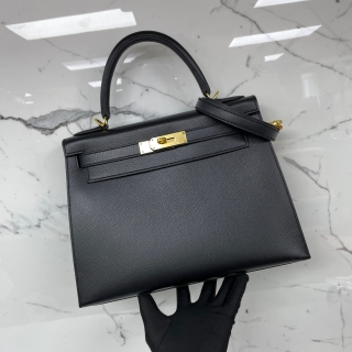 HERMES BAG KELLY 28 BLACK EPSOM C STAMP GHW