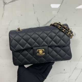 CHANEL BAG CLASSIC FLAP LAMBSKIN SMALL DOUBLE FLAP 23CM GHW BLACK RFID MICROCHIP