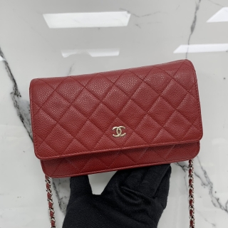 CHANEL BAG CAVIAR SKIN WALLET ON CHAIN RED NO.18 W CARD SHW 18590404