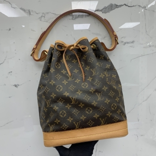 LOUIS VUITTON BAG M42224　NOE