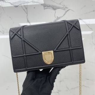 DIOR BAG DIORAMA WALLET ON CHAIN BLACK 08-BO-0177