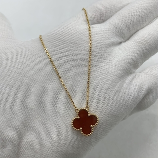 VAN CLEEF & ARPELS FINE JEWELRY NECKLACE VINTAGE ALHAMBRA CARNELIAN YG750 FULLSET W/CERT 2024 5.11G