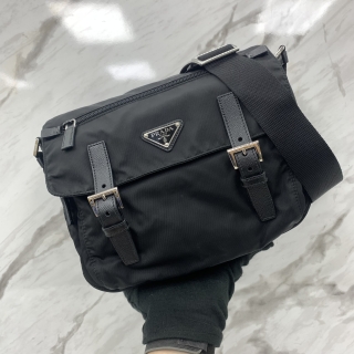 PRADA BAG SAFFIANO 1BD953 RE-NYLON CROSSBODY MESSENGER BLACK W/POUCH