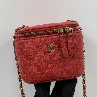 CHANEL BAG CAVIAR SKIN MINI VANITY CHAIN SHOULDER RED NO.31 W CARD