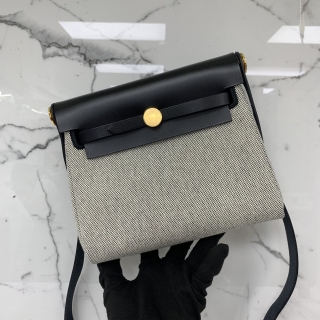 HERMES BAG HERBAG ZIP 20 MINI TOILE H VIKING/VACHE HUNTER BLACK GHW K STAMP KTS006AU