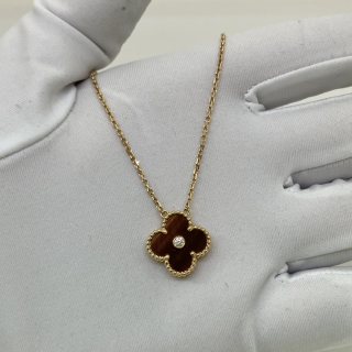 VAN CLEEF & ARPELS FINE JEWELRY NECKLACE VINTAGE ALHAMBRA 2017 HOLIDAY 6.5G YG750 FULLSET JE876773