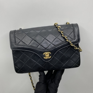 CHANEL BAG LAMBSKIN 21CM SINGLE FLAP CHAIN NO.0 (HOLOGRAM ILLEGIBLE)