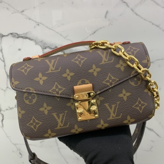 LOUIS VUITTON BAG MONOGRAM POCHETTE METIS EAST WEST 2WAY RFID M46279