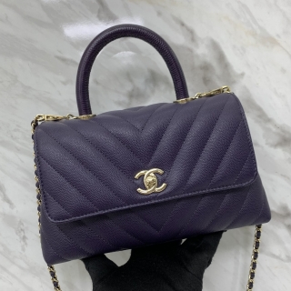 CHANEL SLG CAVIAR SKIN COCO HANDLE, CHEVRON PURPLE. 23CM 30267014