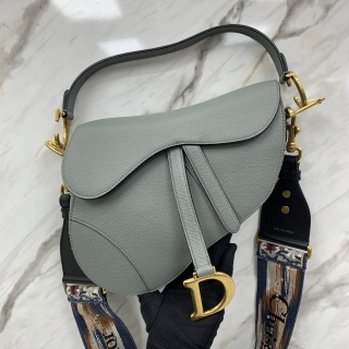 DIOR BAG SADDLE MEDIUM IN GRAINED LEATHER GREY WITH MEDALLION EMBROIDERED CANVAS STRAP 2WAY 05-RU-0232