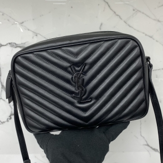 YSL BAG LOULOU 520534 CAMERA SHOULDER BLACK W/TASSLE SO BLACK