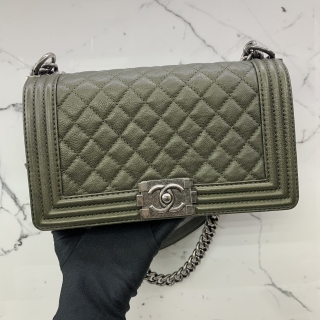 CHANEL BAG BOY MEDIUM 25CM SHW MATELASSE CALF W/CARD NO.18 CHAIN SHOULDER 18672766