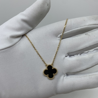 VAN CLEEF & ARPELS FINE JEWELRY NECKLACE VINTAGE ALHAMBRA ONYX YG750 W/CERT 2023 JF961836 5.1G