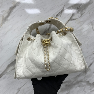 CHANEL BAG CAVIAR SKIN AS5293 CHANEL25 SMALL HOBO WHITE RFID MICROCHIPPED (TOUCHED-UP)