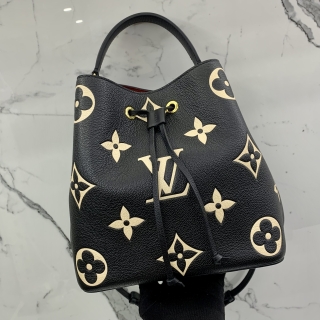 LOUIS VUITTON BAG EMPREINTE NEO NOE MM M45497