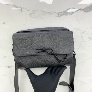 LOUIS VUITTON BAG TAURILLON STEAMER MESSENGER M23742 RFID