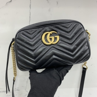 GUCCI BAG 447632 MARMONT SMALL MATELASSÉ CAMERA CHAIN SHOULDER BLACK