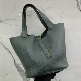 HERMES BAG PICOTIN 22 MM VERT MANGROVE K STAMP