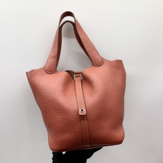 HERMES BAG PICOTIN 22 □O HORSESHOE STAMP RED PHW