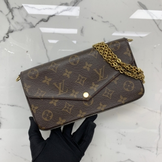 LOUIS VUITTON SLG M61276 POCHETTE FÉLICIE CHAIN SHOULDER WITH 2 INSERTS RFID