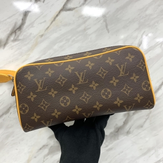 LOUIS VUITTON BAG MONOGRAM M12643 DOPP KIT RFID