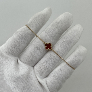 VAN CLEEF & ARPELS FINE JEWELRY BRACELET SWEET ALHAMBRA CARNELIAN RG750 1.86G BRACELET ONLY JA054726