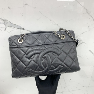 CHANEL BAG CAVIAR SKIN CHAIN TOTE COCOMARK SHW NO.17 NO CARD 17853354