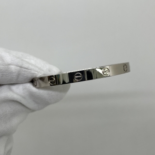 CARTIER FINE JEWELRY LOVE BRACELET, WHITE GOLD W/ CERT & DRIVER 35.77G