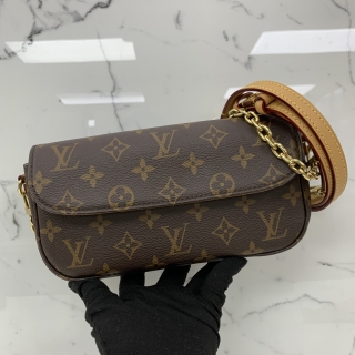 LOUIS VUITTON BAG MONOGRAM M81911 IVY WALLET ON CHAIN RFID