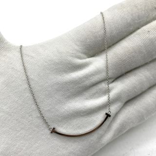 TIFFANY FINE JEWELRY NECKLACE T-SMILE SMALL WG 2.8G