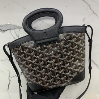 GOYARD BAG BELUGA MINI NOIR