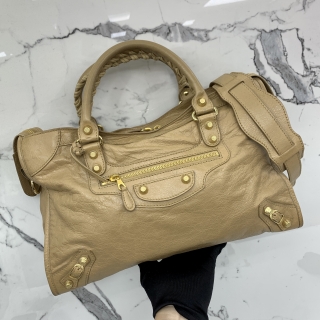 BALENCIAGA BAG 281770 CITY WITH MIRROR BEIGE