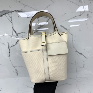 HERMES BAG PICOTIN CARGO 18 BEIGE GHW U STAMP W/LOCK & KEYS