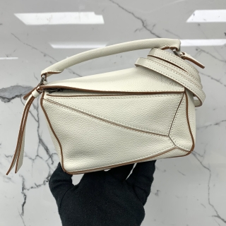 LOEWE BAG PUZZLE MINI OLD TYPE 2WAY WHITE /BROWN 522218