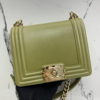 CHANEL BAG BOY AS301　18CM MINI BOY RFID OLIVE MICROCHIPPED RFID GHW NLCH9X52