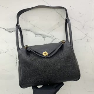 HERMES BAG LINDY 30 C STAMP BLACK CLEMENCE GHW
