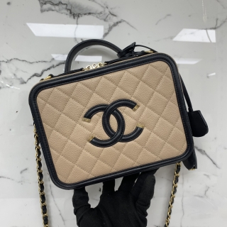 CHANEL BAG FILIGREE CAVIAR SKIN MEDIUM VANITY BEIGE CHAIN 2WAY NO.27 W/CARD 2709100