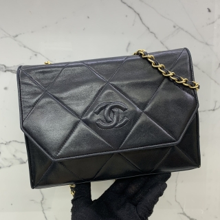 CHANEL BAG MATELASSE LAMBSKIN CHAIN SHOULDER BLACK FLAP VINTAGE NO.01 1070821