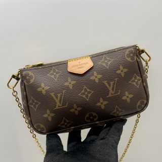 LOUIS VUITTON  MONOGRAM ACCESSOIRES KHAKI CHAIN POUCH MEDIUM M44813