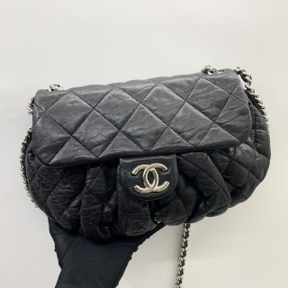 CHANEL BAG MATELASSE CHAIN-AROUND SHOULDER BLACK NO CARD NO.14 14389657