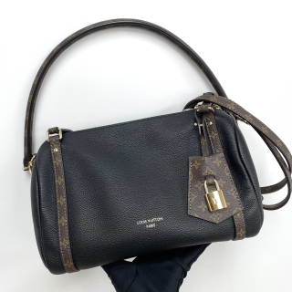 LOUIS VUITTON BAG M26039 EXPRESS PM BLACK W/ LOCK AND KEYS RFID