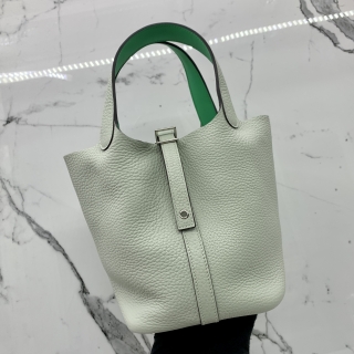 HERMES BAG PICOTIN 18 PM LOCK TAURILLON CLEMENCE B STAMP B AM 005UU