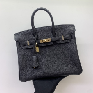 HERMES BAG BIRKIN H057208CP89 25 VEAU TOGO NOIR BLACK GHW G STAMP
