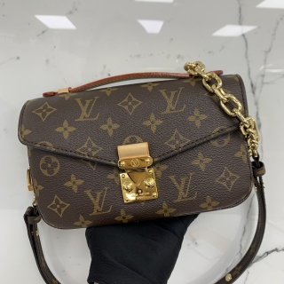 LOUIS VUITTON BAG MONOGRAM M46279 POCHETTE METIS EAST WEST RFID