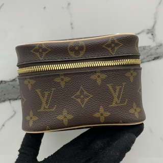 LOUIS VUITTON SLG MONOGRAM NANO NICE TOILETRY M44936 RFID