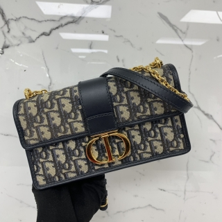 DIOR BAG OBLIQUE MONTAIGNE 30 EAST WEST