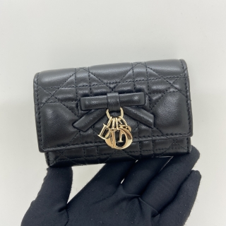 DIOR SLG CANNAGE LADY DIOR GLYCINE COMPACT WALLET RIBBON BLACK GHW FULL SET 2026 S2607OUQA