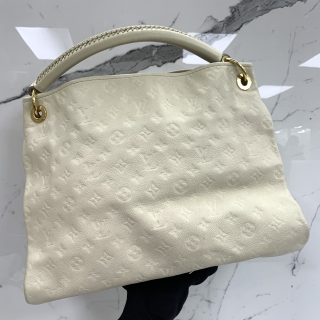 LOUIS VUITTON BAG EMPREINTE ARTSY MM WHITE