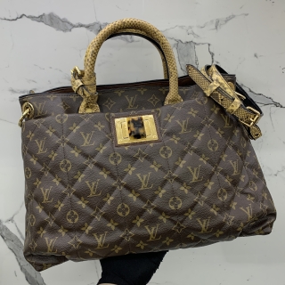 LOUIS VUITTON BAG MONOGRAM ETOILE EXOTIQUE GM AR3192